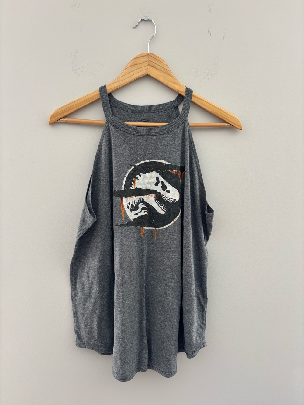 Jurassic World Graphic Tank Top Universal Studios Women's XL Dinosaur Tank